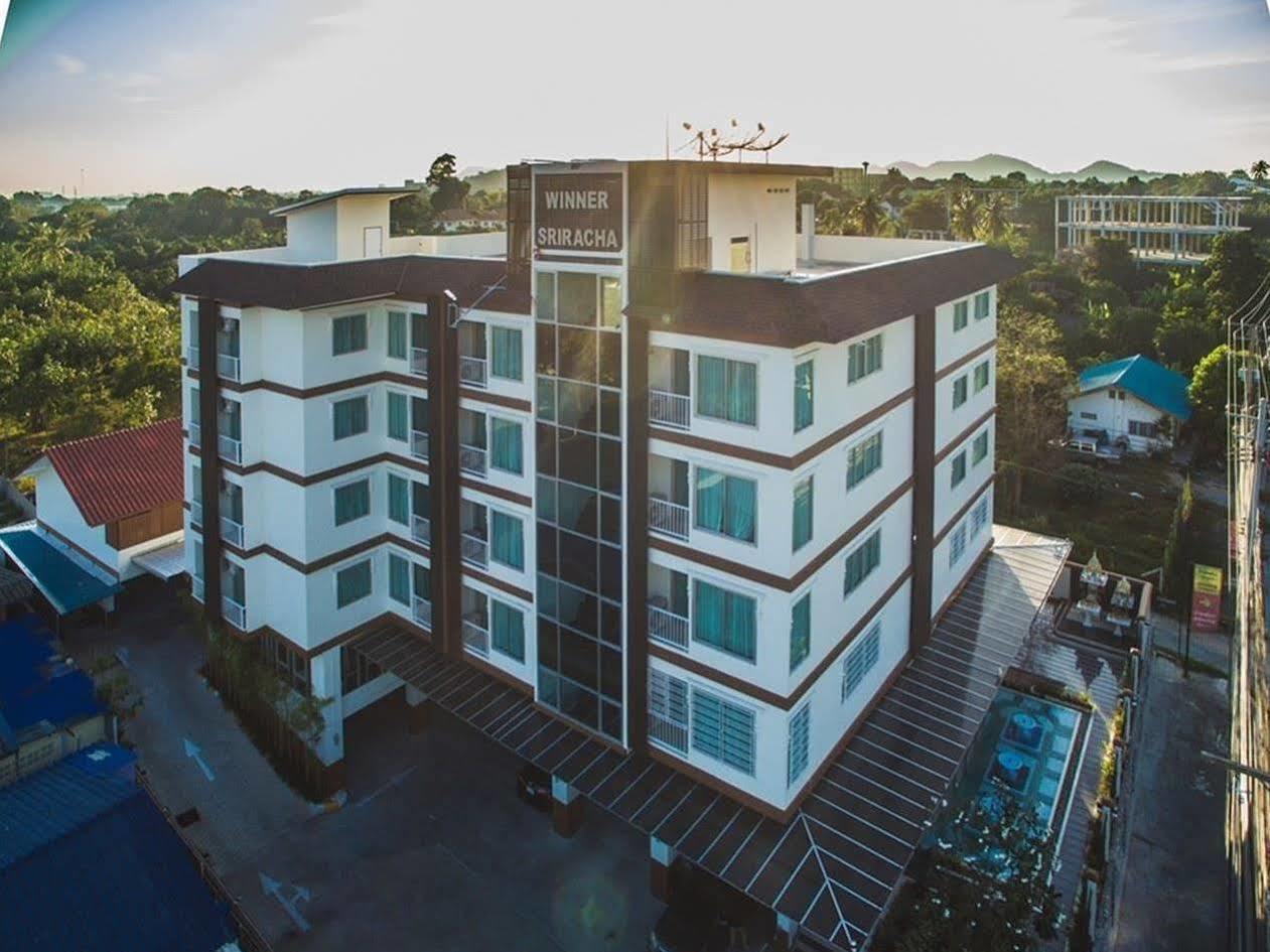 Winner Sriracha Serviced Apartment Si Racha Exterior foto