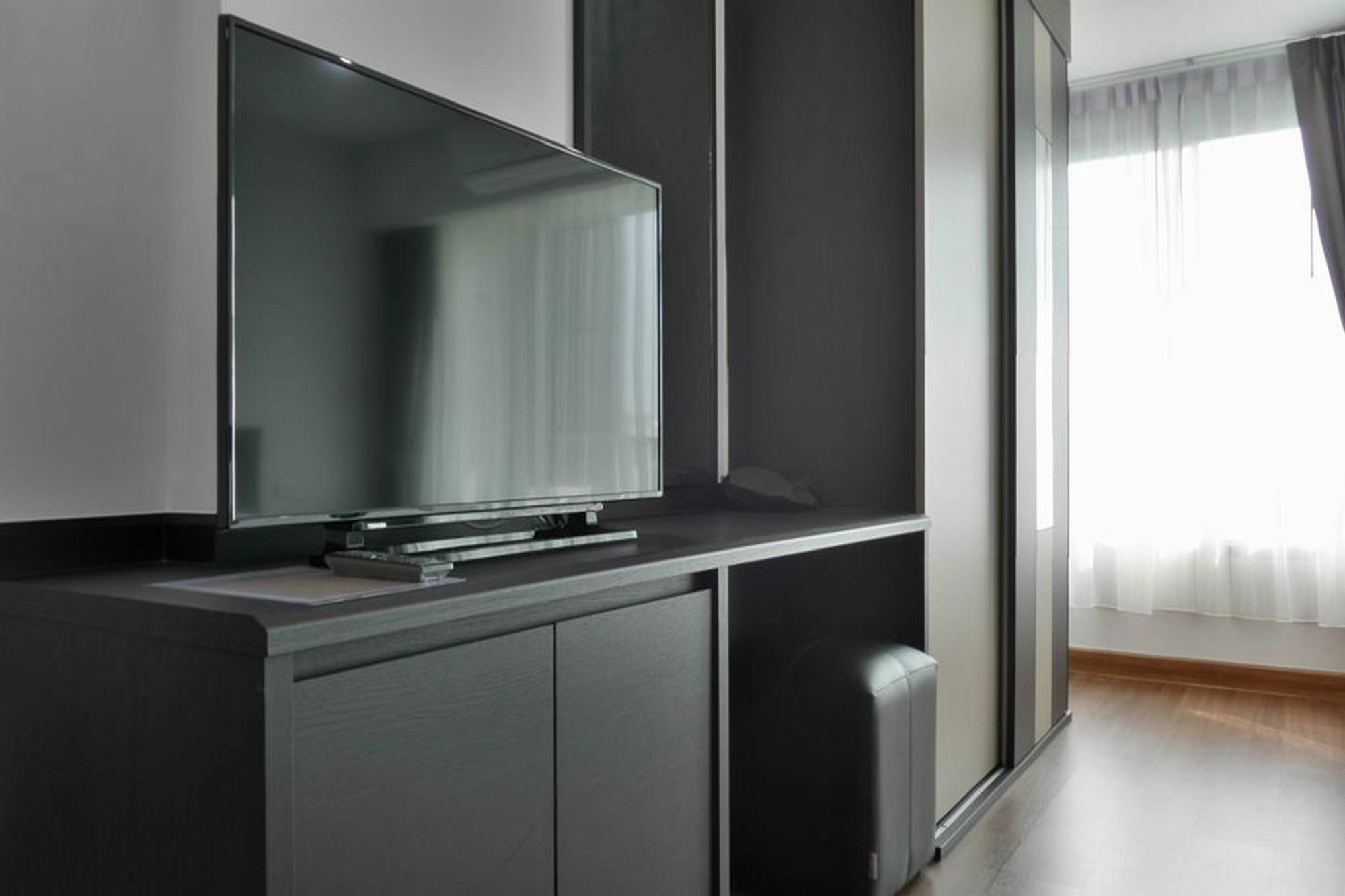 Winner Sriracha Serviced Apartment Si Racha Exterior foto